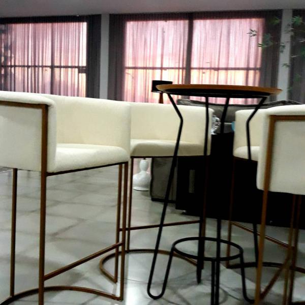 Banqueta Inspire Decor em Sinop MT