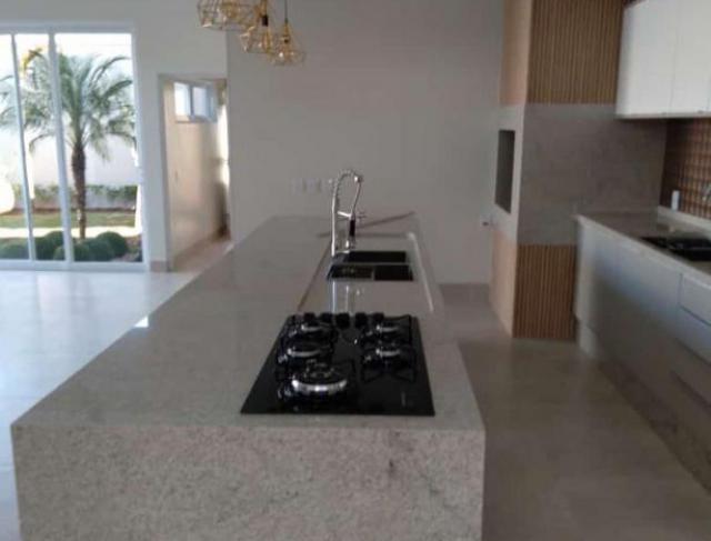  Área de Churrasqueira