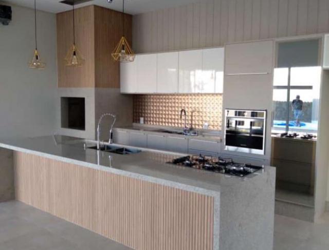  Área de Churrasqueira