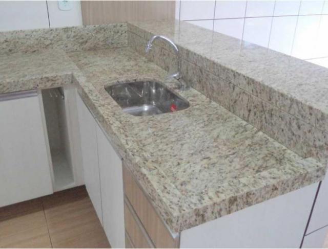  Granito Amarelo Ornamental