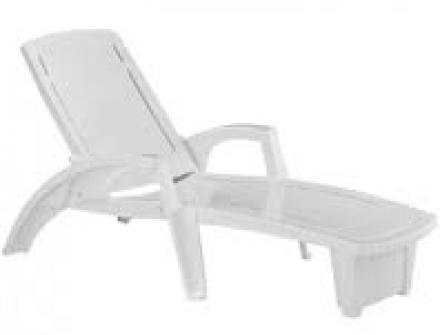 ESPREGUIÇADEIRA PISANI